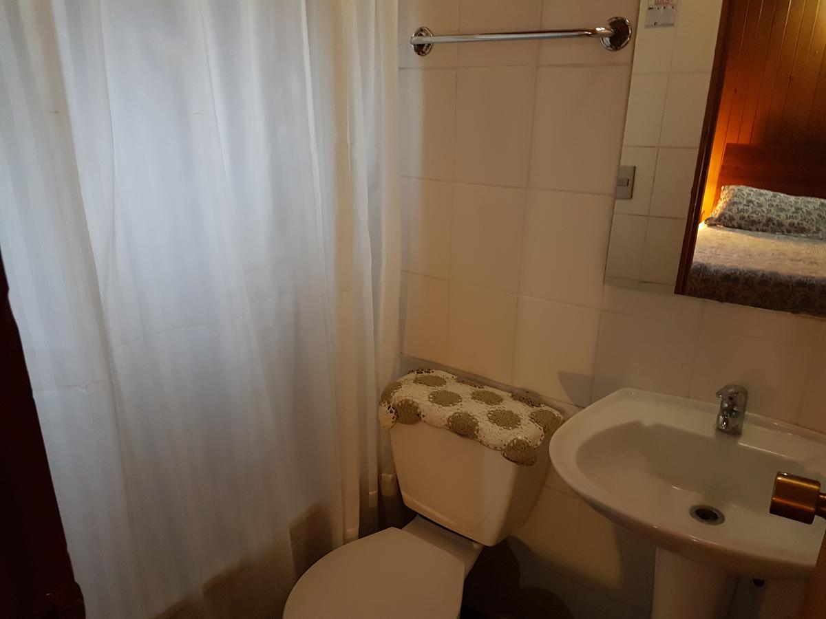 Hostal Victor Пукон Екстер'єр фото